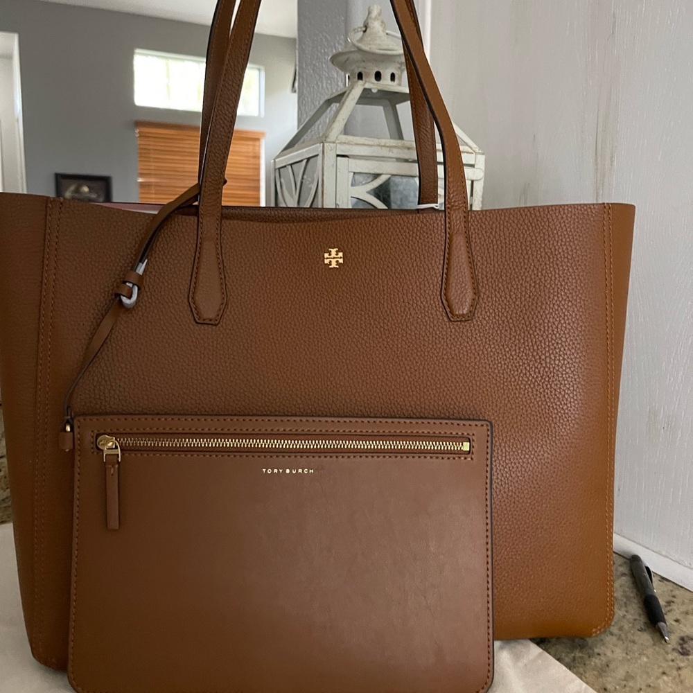 New Tory Burch large Blake tote & clutch park color - Picture 11 of 11